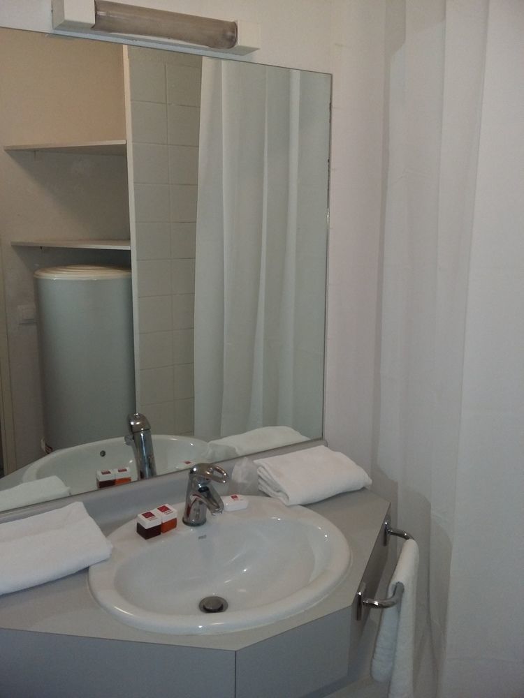 Sejours & Affaires Orleans Jeanne D'Arc Aparthotel Luaran gambar