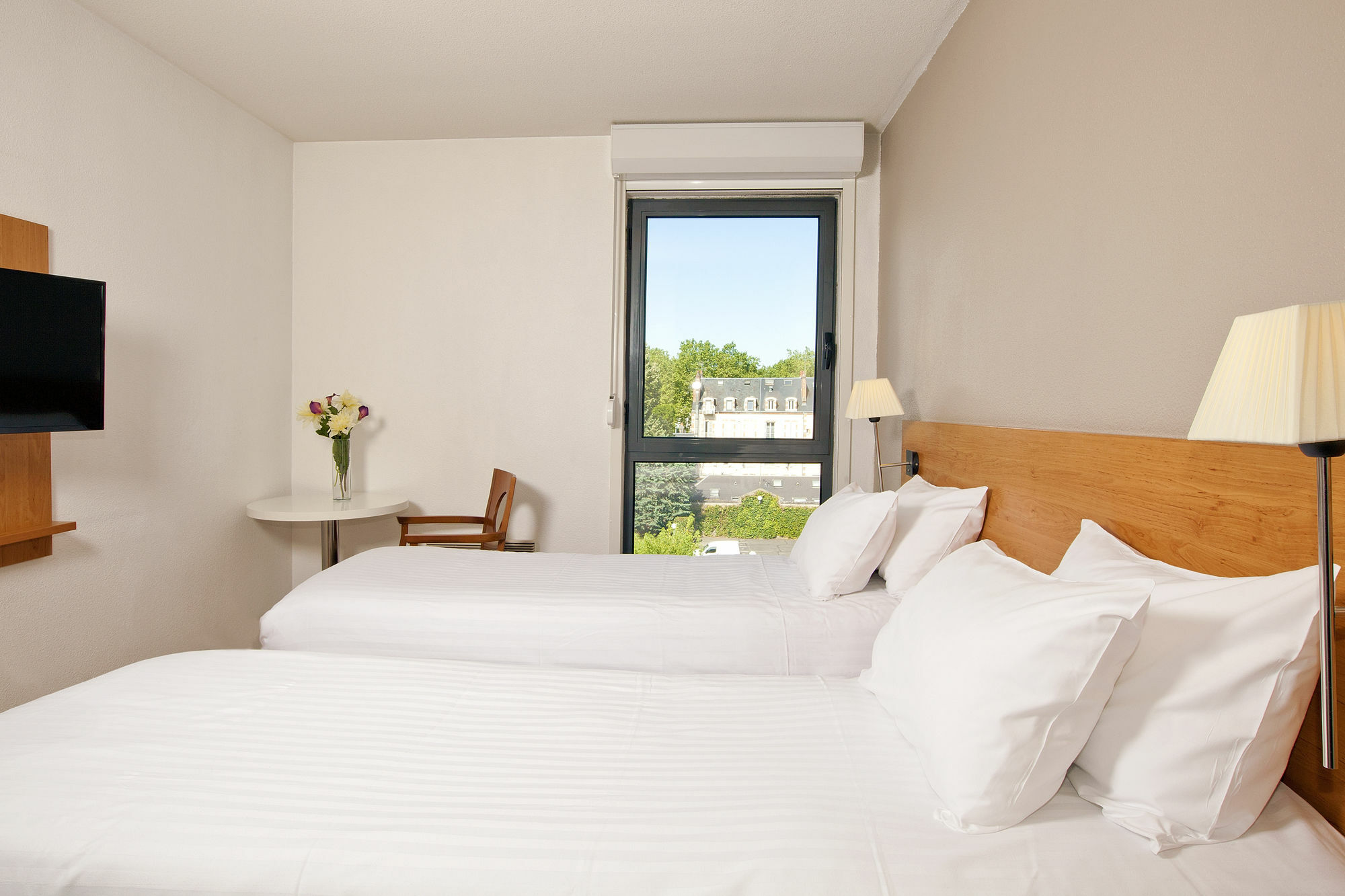 Sejours & Affaires Orleans Jeanne D'Arc Aparthotel Luaran gambar