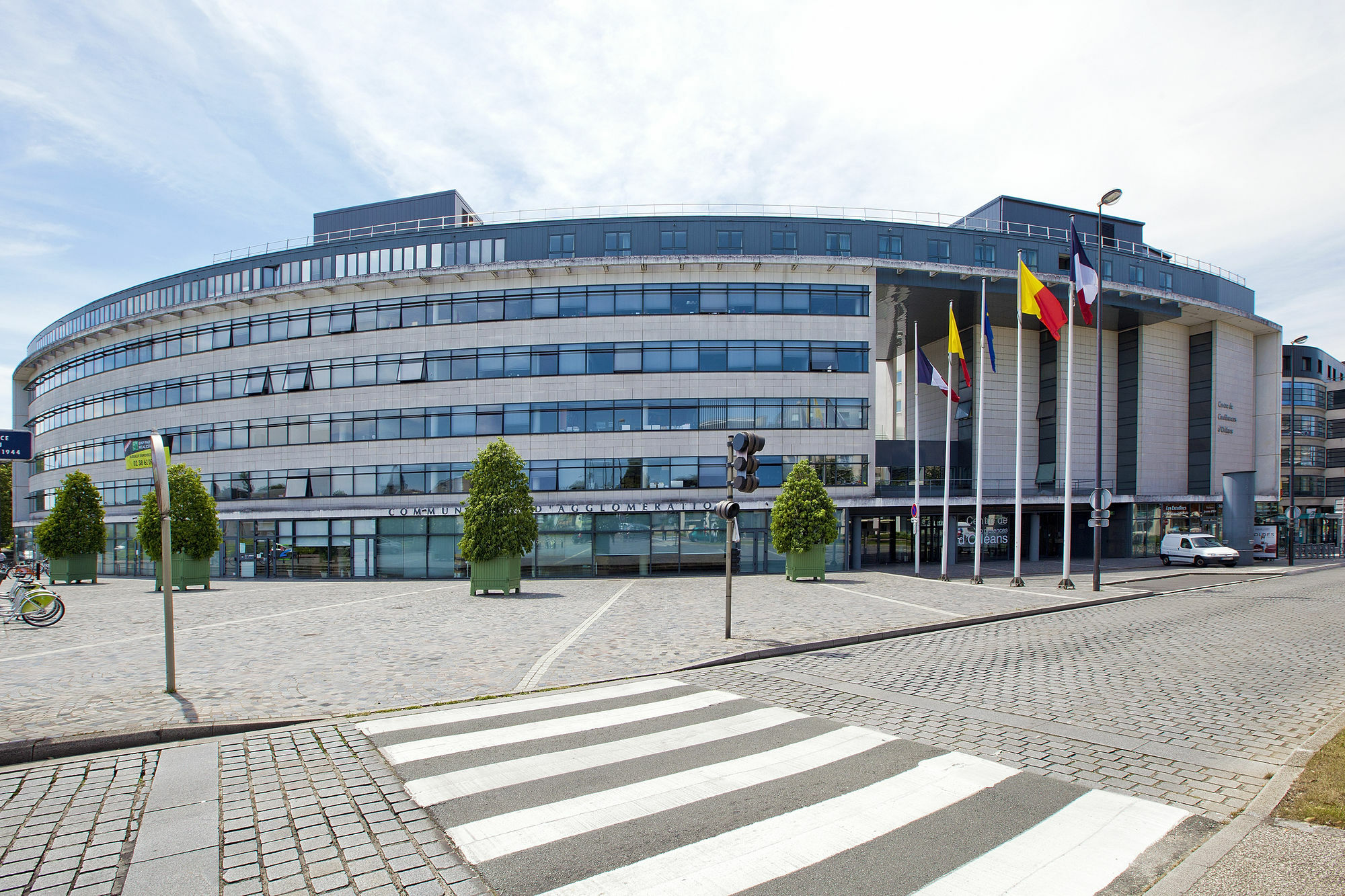 Sejours & Affaires Orleans Jeanne D'Arc Aparthotel Luaran gambar